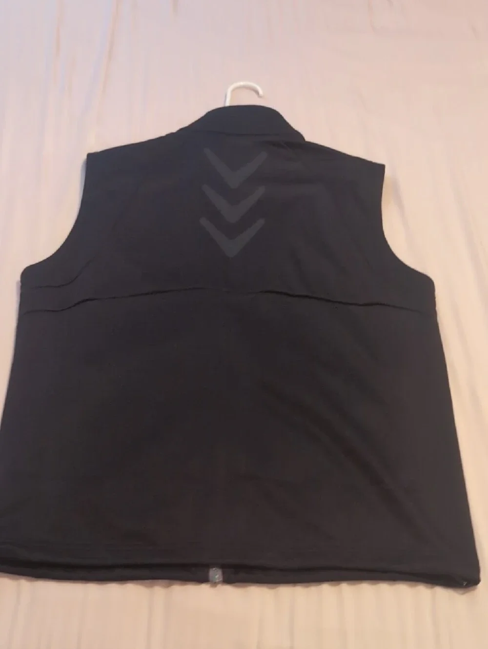 Callaway sleeveless vest